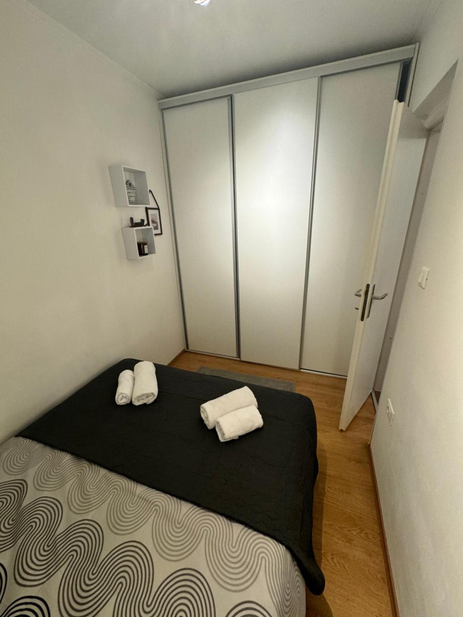 Castelli Apartment Umago Esterno foto
