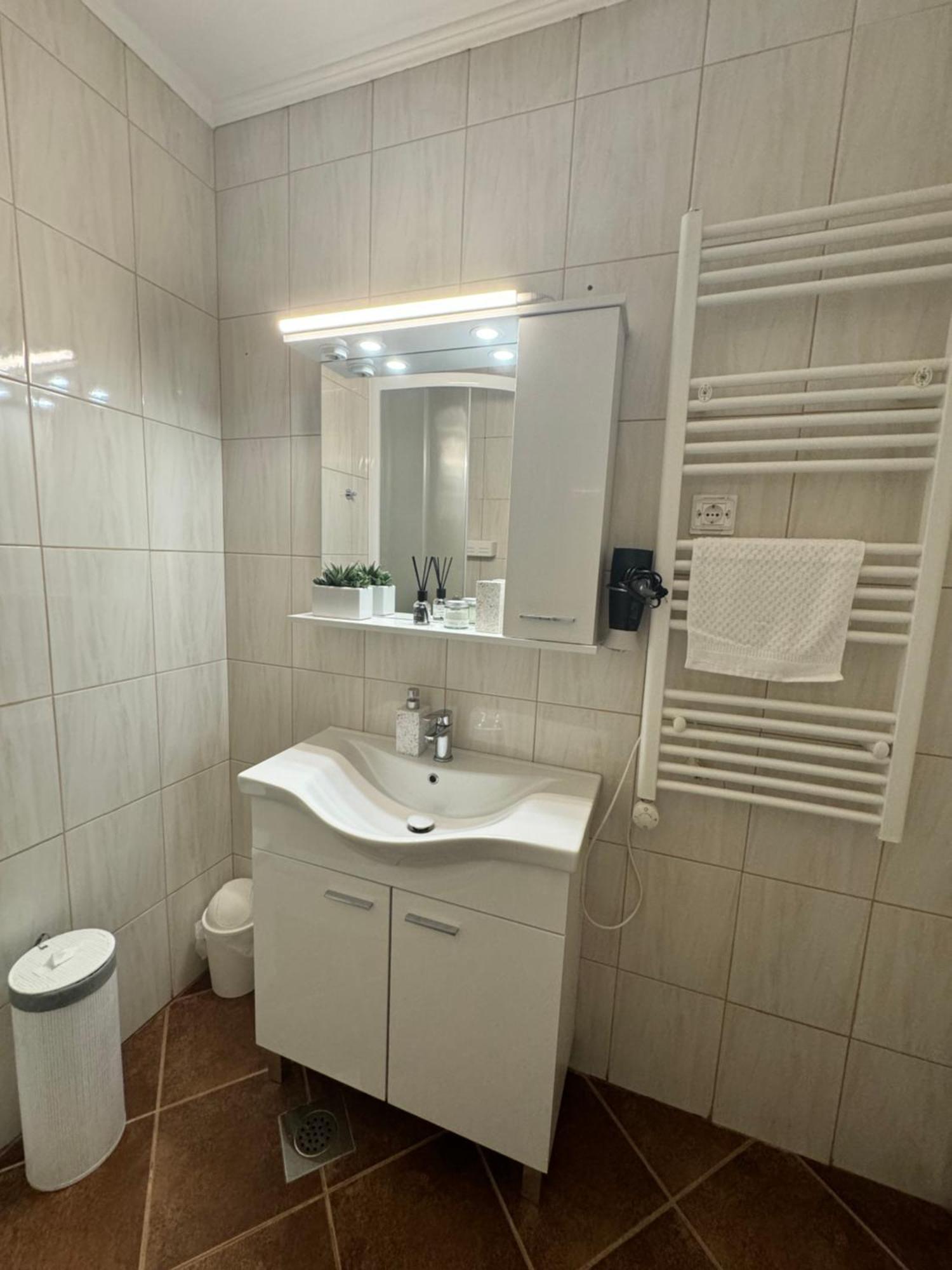Castelli Apartment Umago Esterno foto